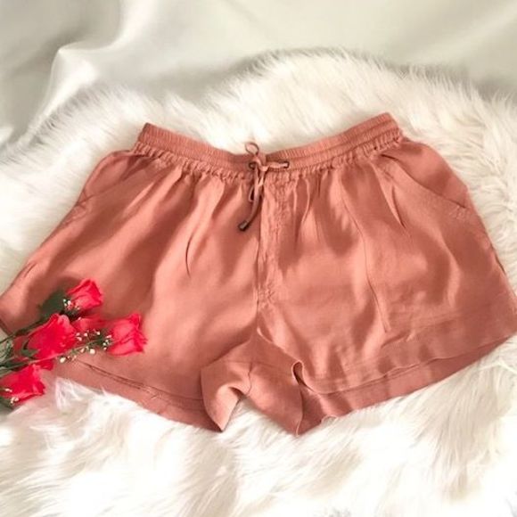 Forever 21 Pants - Forever 21 Dressy Shorts L
